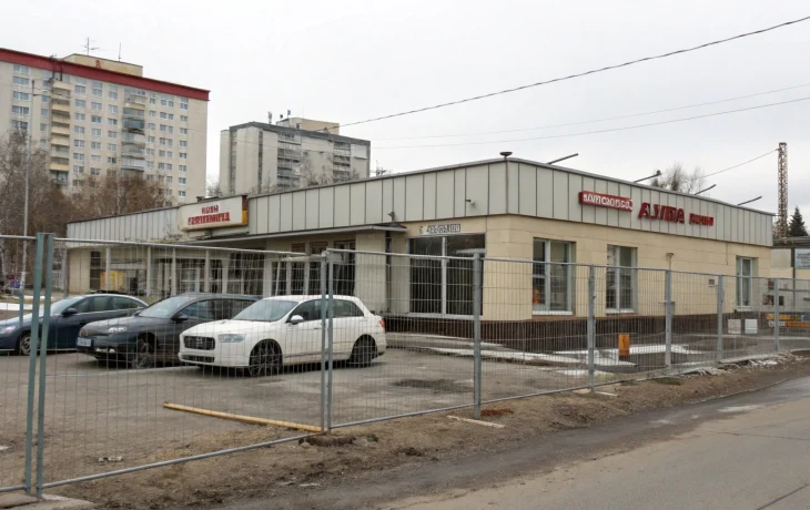 В Перми суд рассмотрит снос незаконной постройки за автосалоном