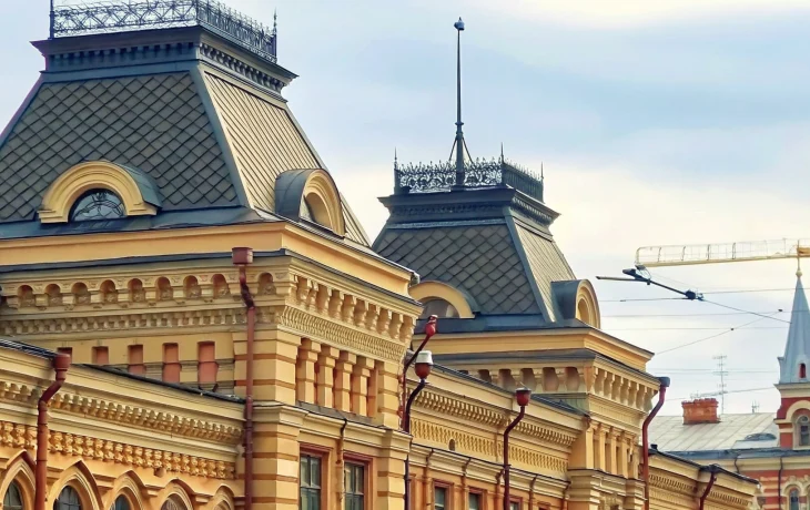 Нижегородская ярмарка вернула исторический облик с установкой &laquo;короны&raquo;